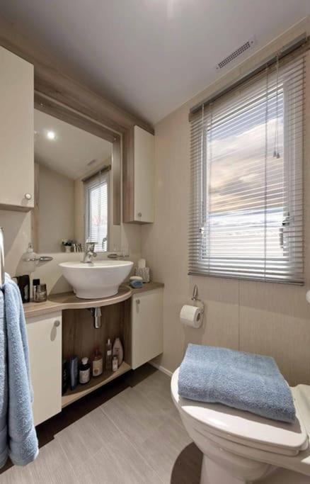 Lagooncombe Modern And Cosy Holiday Home Haverigg 외부 사진